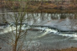 Hindostan Falls